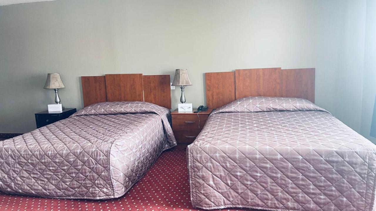 Motel Falcon Brossard Exterior foto